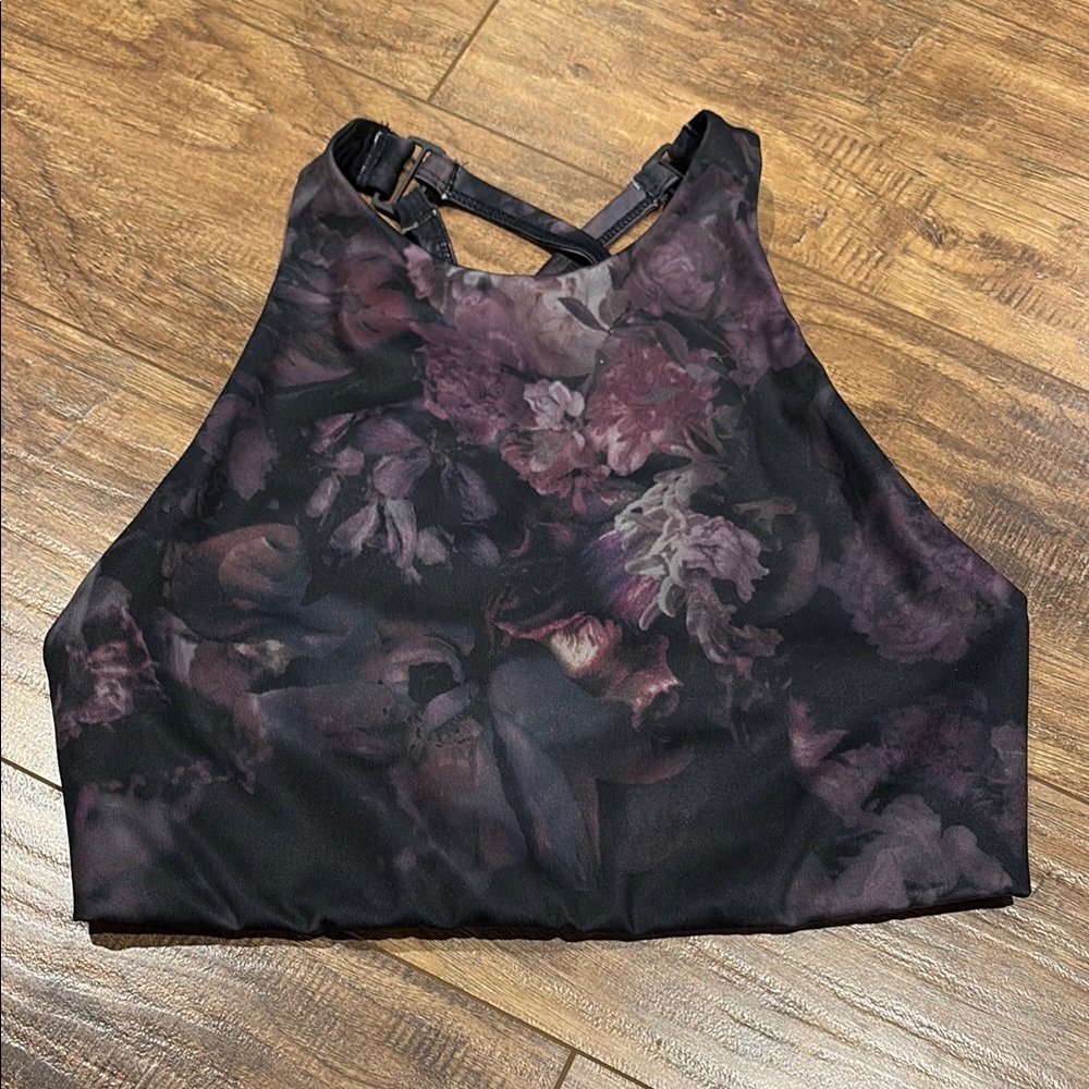 Lole XS high neck criss cross back sports bra athletic